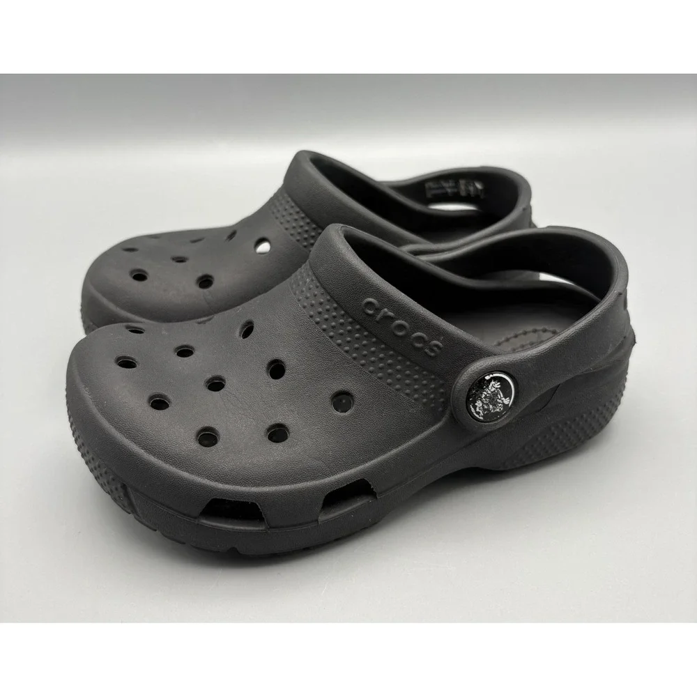 Crocs Classic Clog Kids Size 10 Shoes Black Closed Toe Sandals